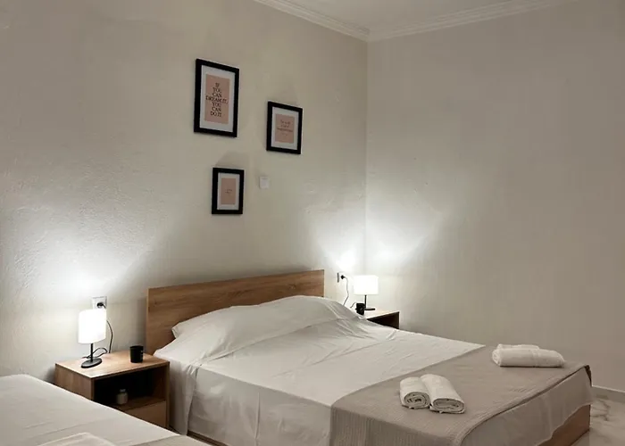 Aristotelis Apartments