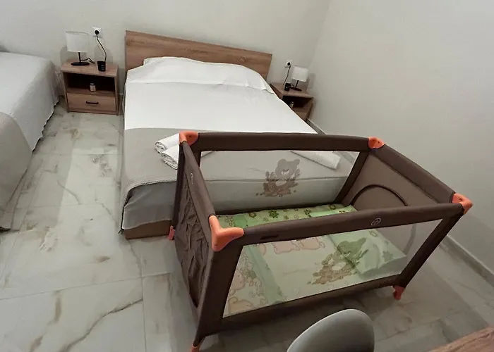 Aristotelis Apartments